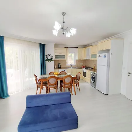Manolyam Havuzlu 2+1 Apartman