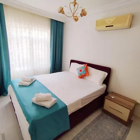Appartement Manolyam Havuzlu 2+1 Kaş