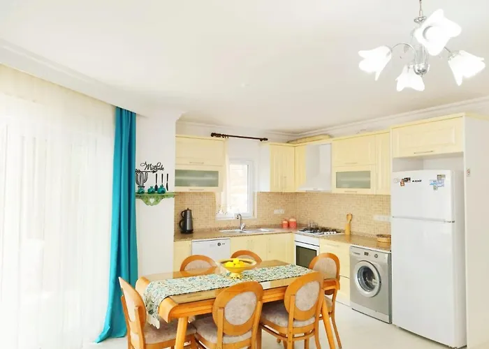 Апартаменти Manolyam Havuzlu 2+1 *