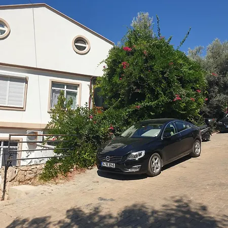 Manolyam Havuzlu 2+1 *