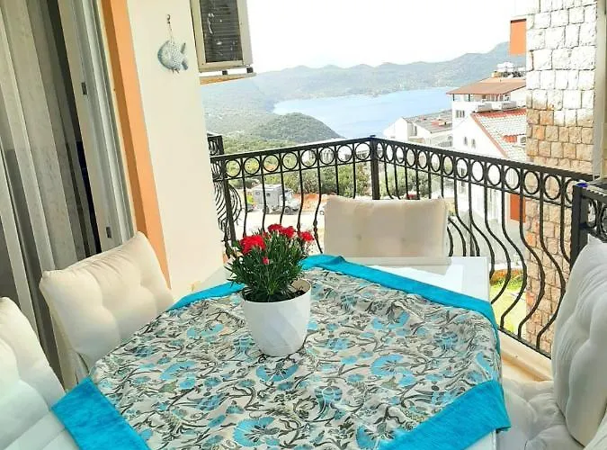 Manolyam Havuzlu 2+1 *